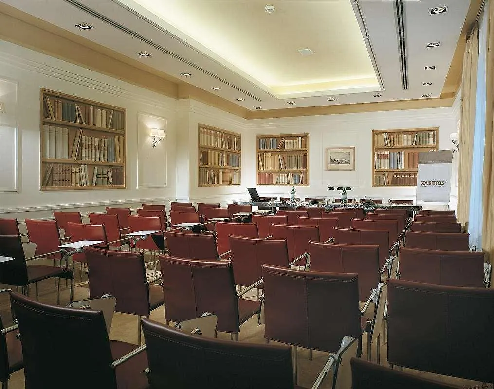 Starhotels Terminus نابولي