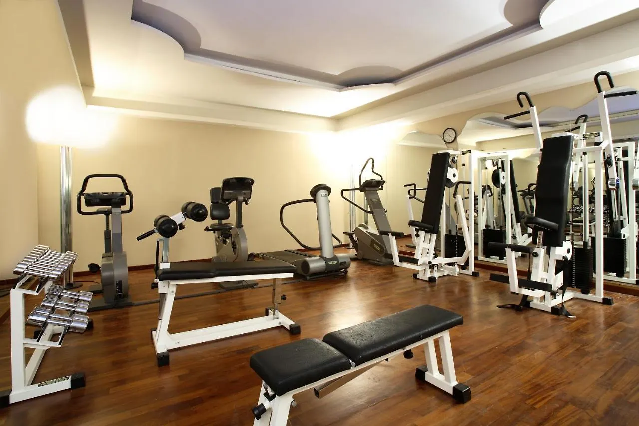 Starhotels Terminus Naples