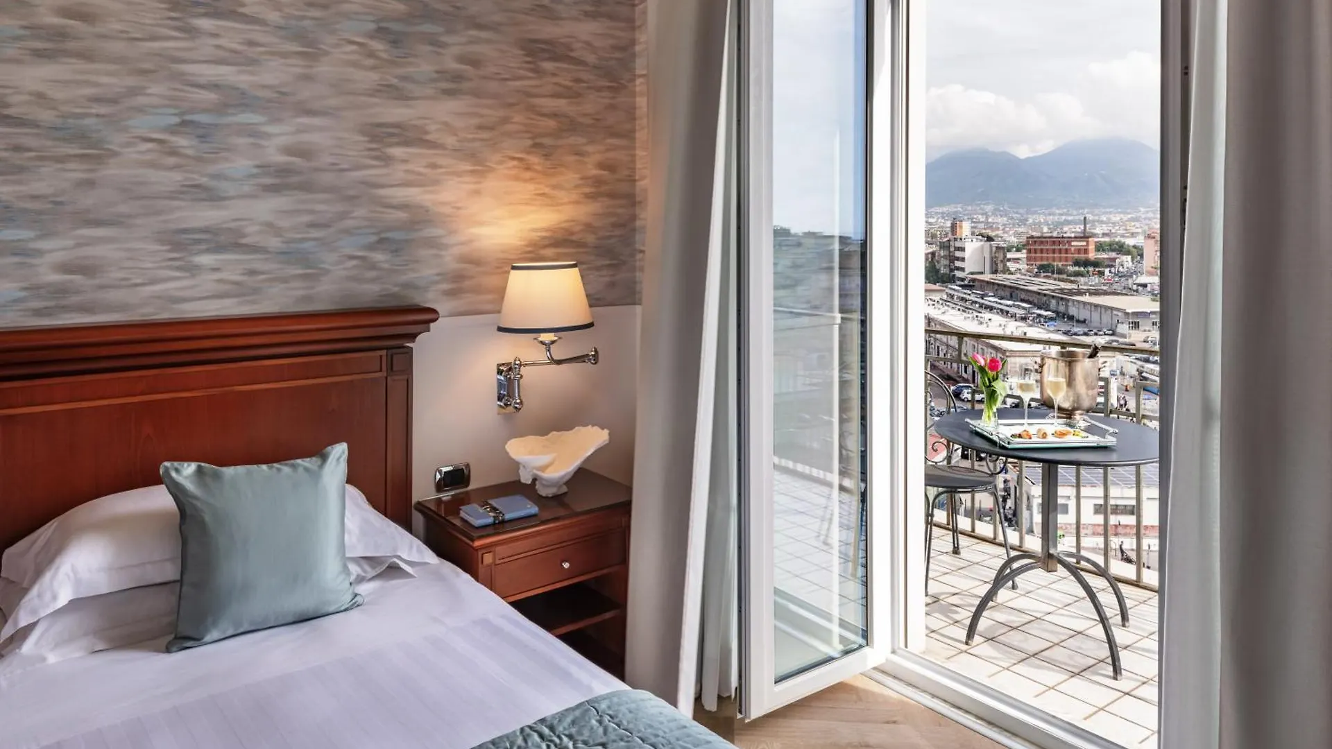 Starhotels Terminus Naples Italy