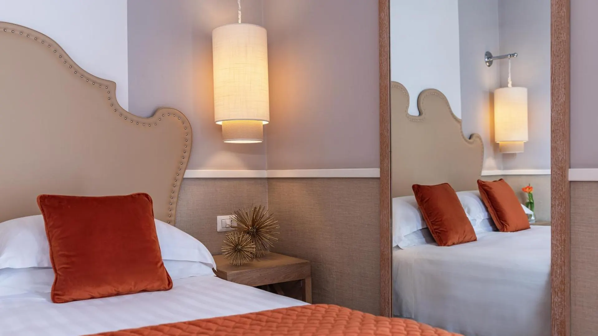 Starhotels Terminus Naples Italy