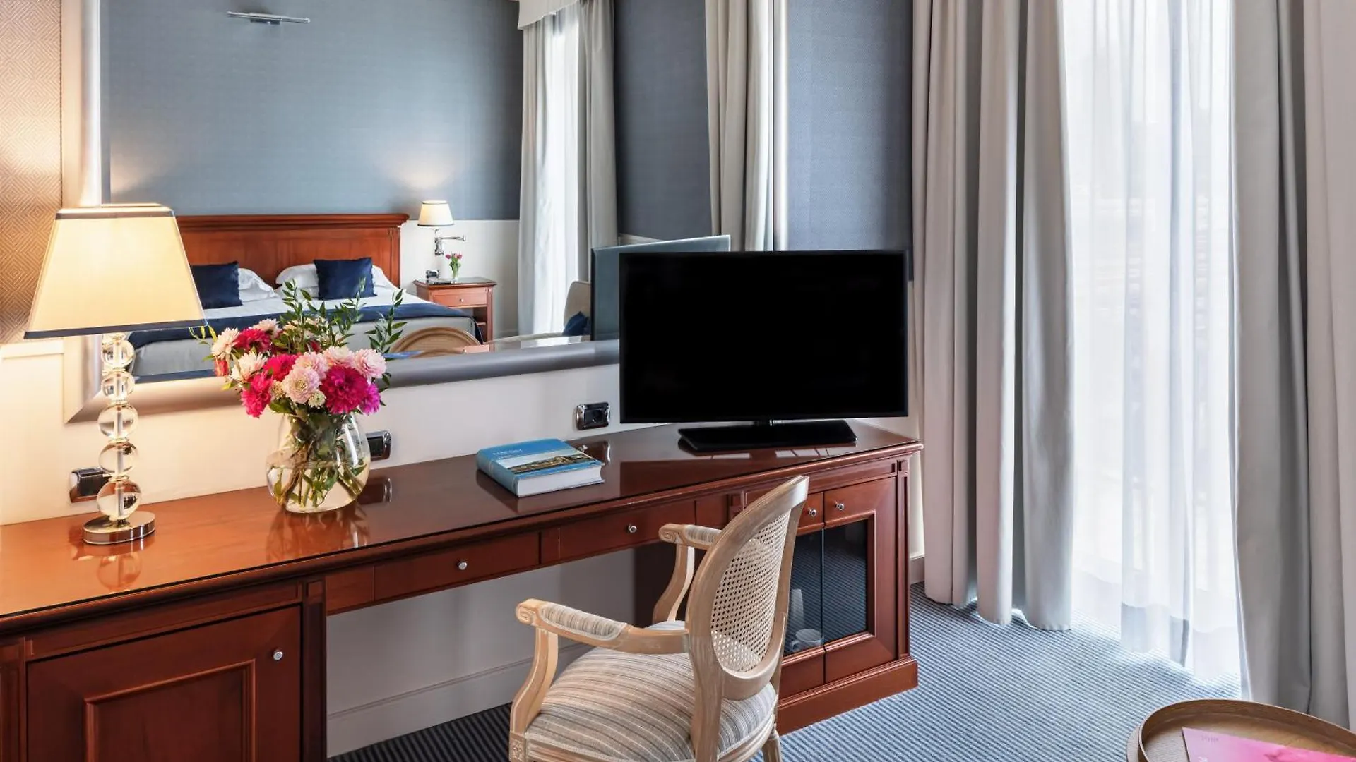 Starhotels Terminus Naples Hotel